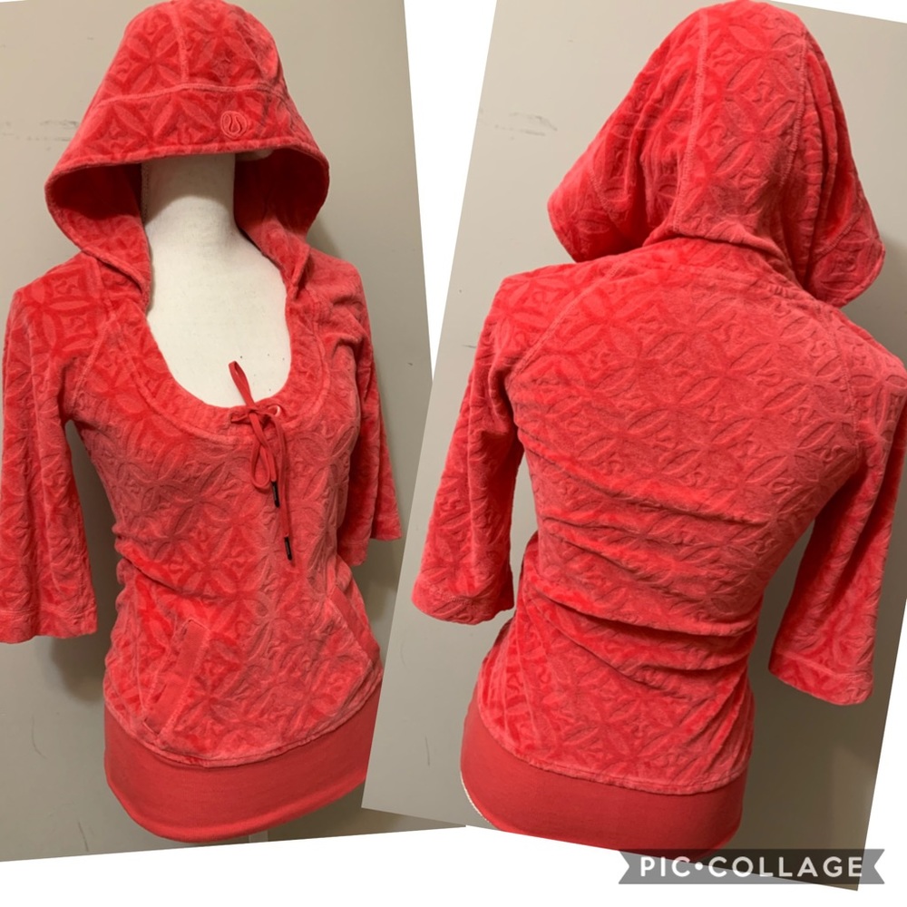 Vtg Lululemon red velvet burnout terrycloth 3/4 sleeve hooded top / sz S - Picture 2 of 3